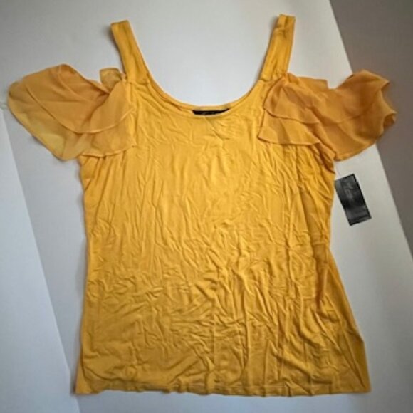 *NWT Thalia Sodi Flutter Sleeve Cold Shoulder Top - Sun Gold - Size L - Picture 1 of 3